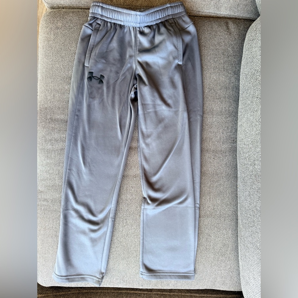 Under Armour Gray Athletic Pants new size Ysmall